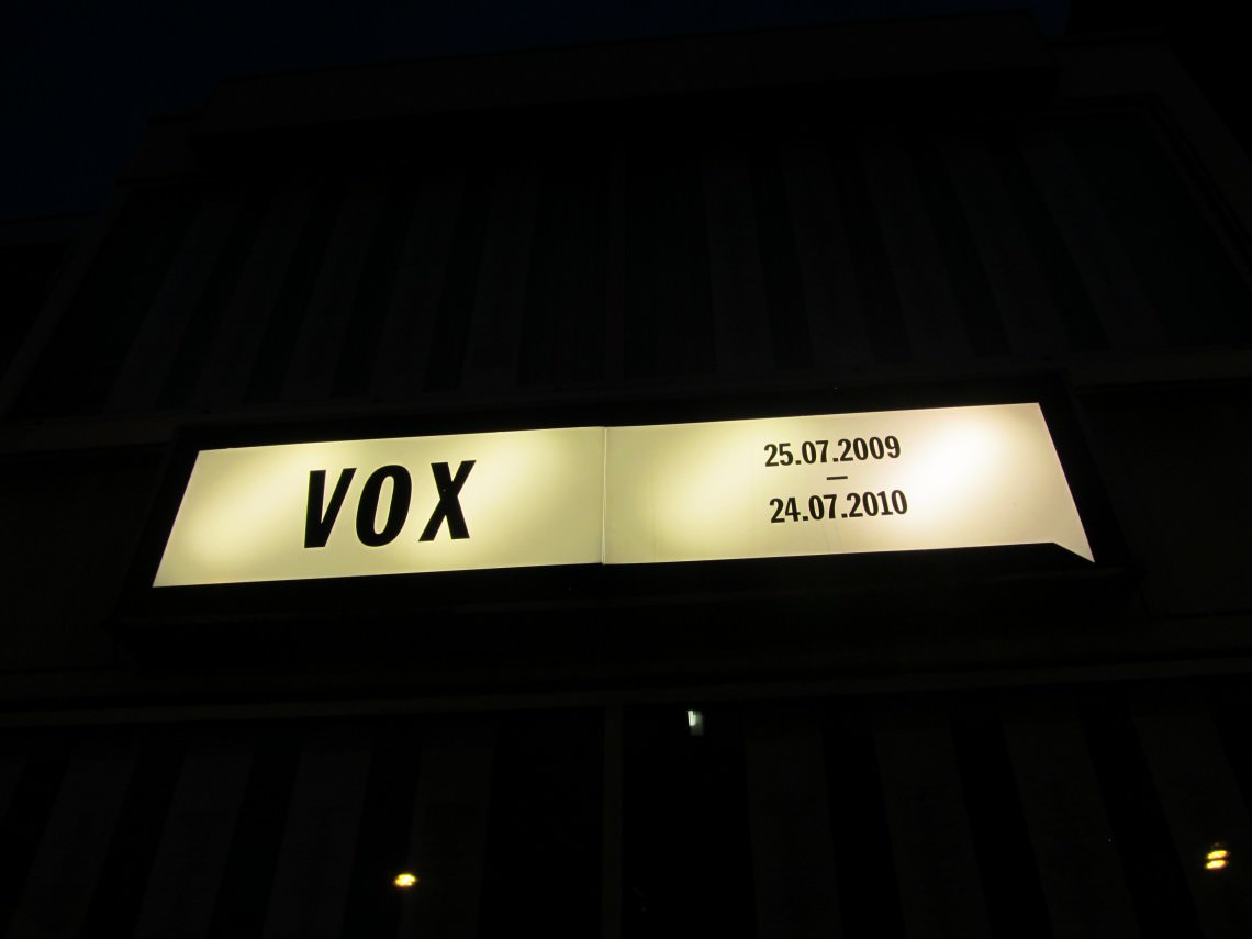  - VOX (2013)