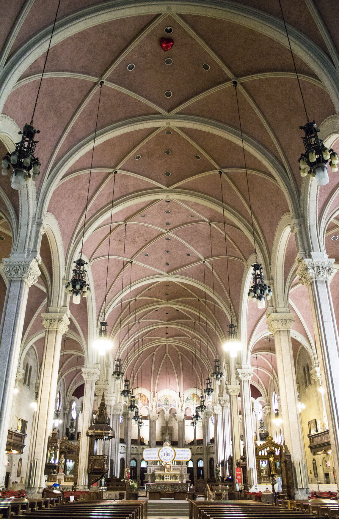  - untitled (a heart-shaped red balloon inflated with helium dropped into a church)